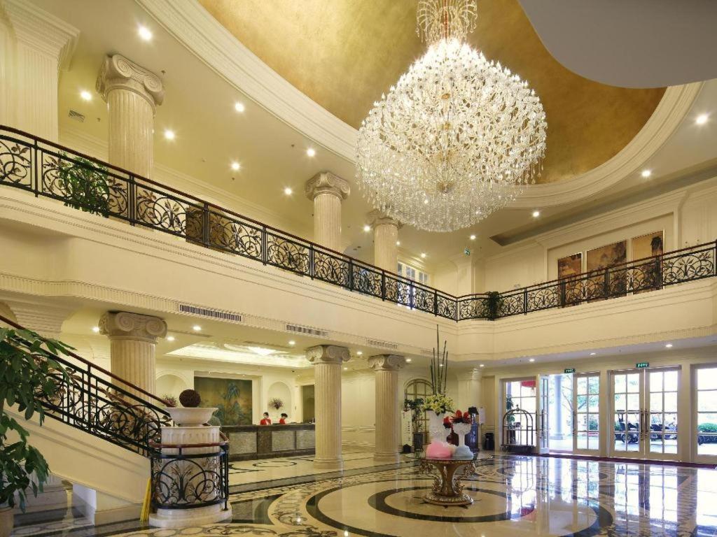 Dragon Lake Princess Hotel Guangzhou Exteriör bild
