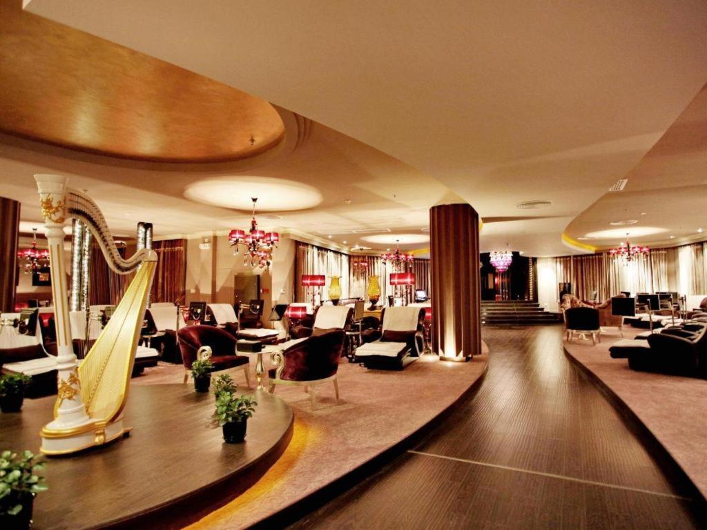 Dragon Lake Princess Hotel Guangzhou Exteriör bild