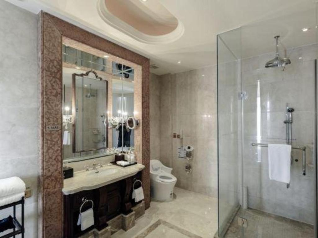 Dragon Lake Princess Hotel Guangzhou Exteriör bild