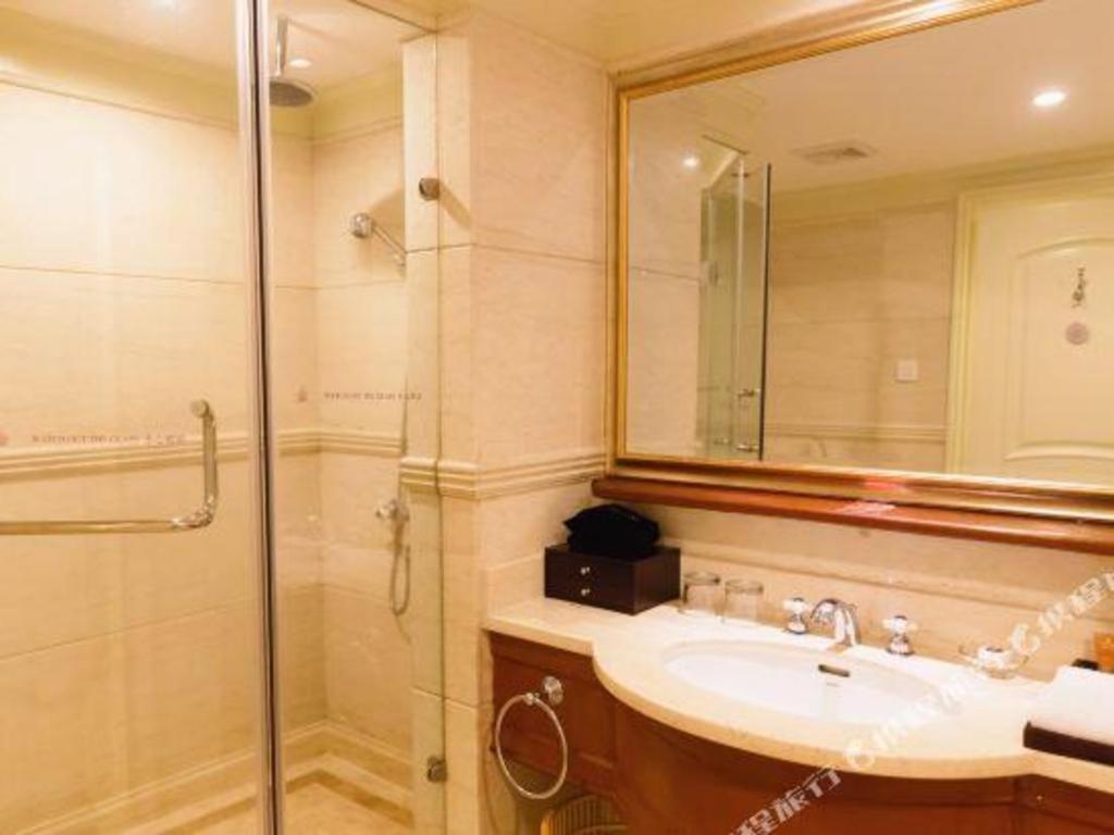 Dragon Lake Princess Hotel Guangzhou Exteriör bild